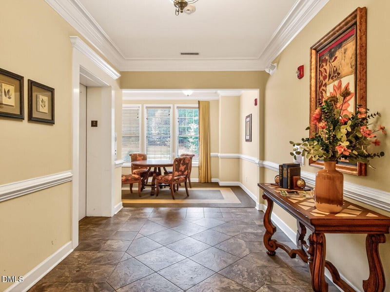 623 Eyam Hall Ln, Apex, NC 27502