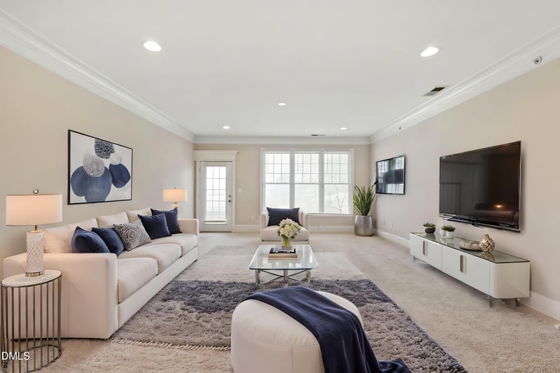 623 Waterford Lake Dr, Cary, NC 27519
