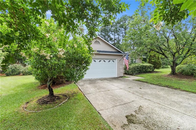 6237 Falkland Ct, Fayetteville, NC 28311