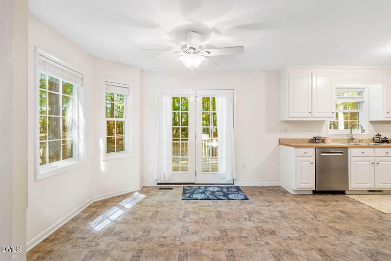 624 Casey Ln, Mebane, NC 27302