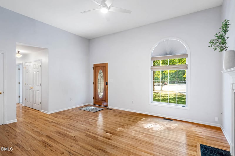 624 Casey Ln, Mebane, NC 27302
