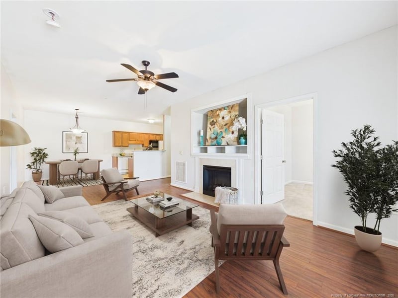 625 Marshtree Ln #301, Fayetteville, NC 28314