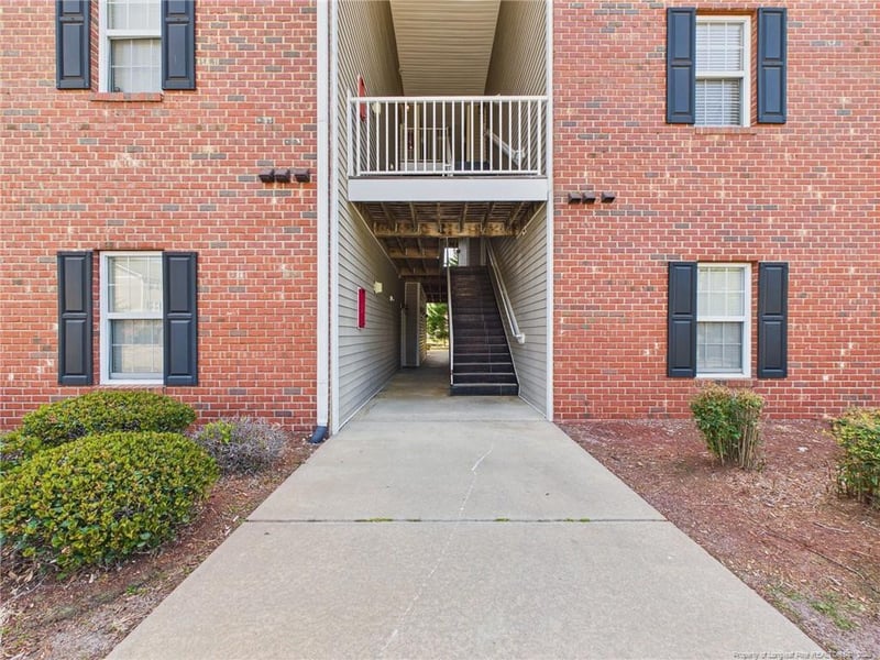 625 Marshtree Ln #301, Fayetteville, NC 28314