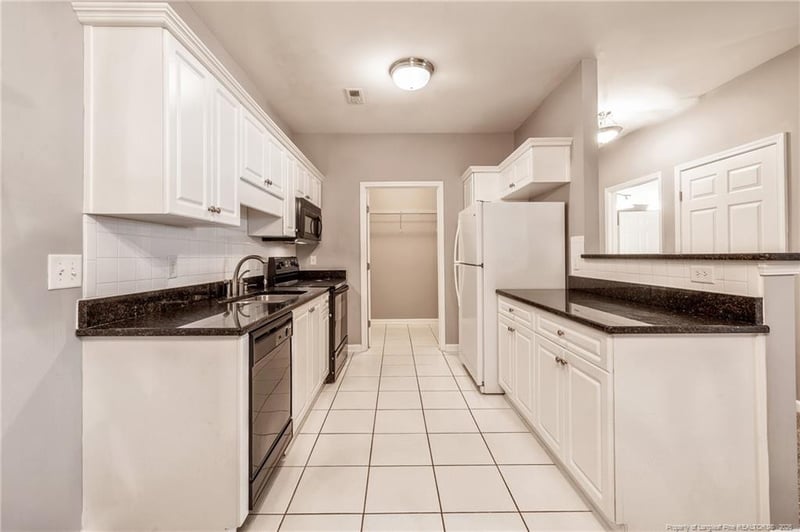 625 Marshtree Ln #304, Fayetteville, NC 28314