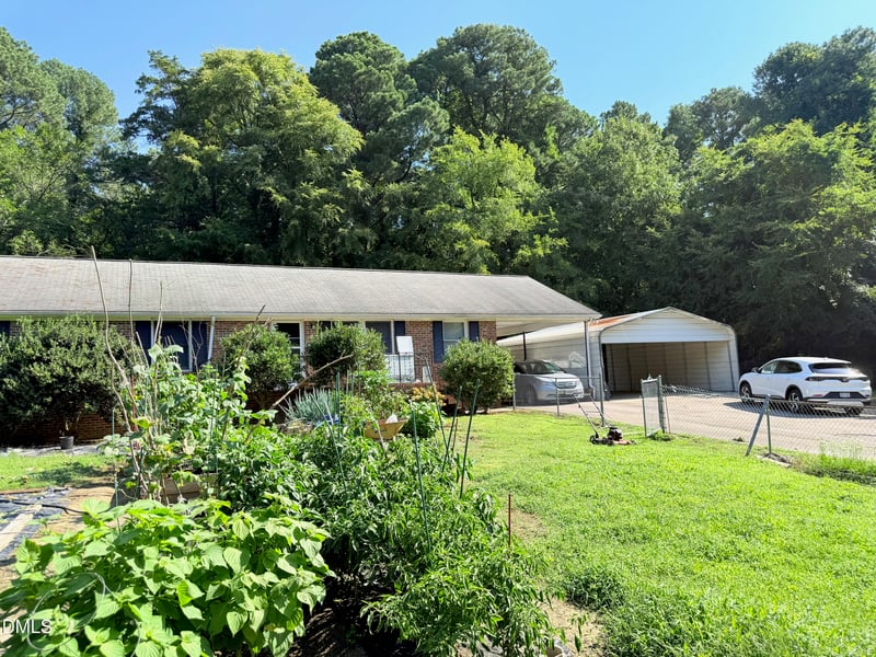 629 Nc 54, Durham, NC 27713