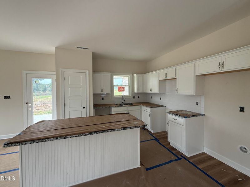63 Hagood St, Smithfield, NC 27577