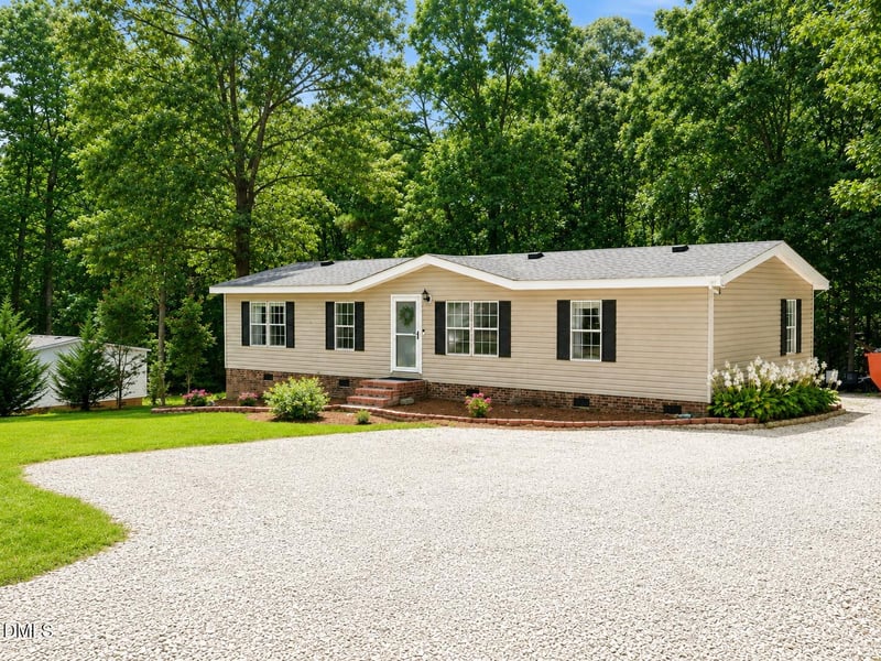 6304 Bannock Ct, Raleigh, NC 27603