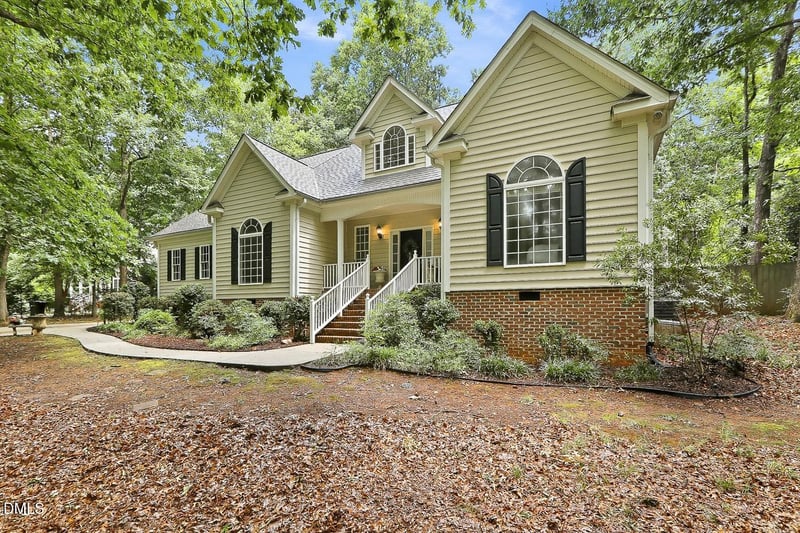 6304 Hilbert Ridge Dr, Holly Springs, NC 27540
