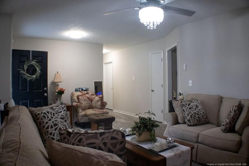 631 Garfield Dr, Fayetteville, NC 28303