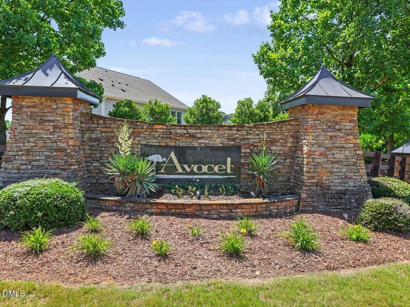 6344 Cardinaux Ln, Holly Springs, NC 27540