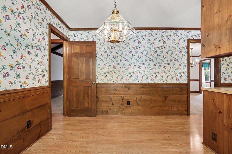 6400 Dresden Ln, Raleigh, NC 27612