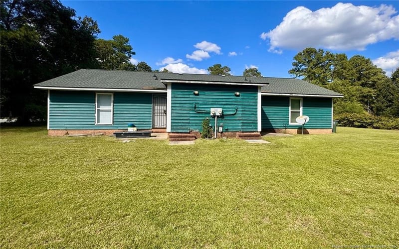 6405-6407 Rockford Dr, Fayetteville, NC 28304