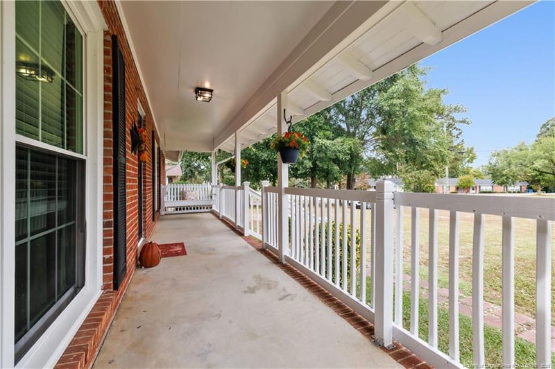 6411 Deland Ave, Fayetteville, NC 28303