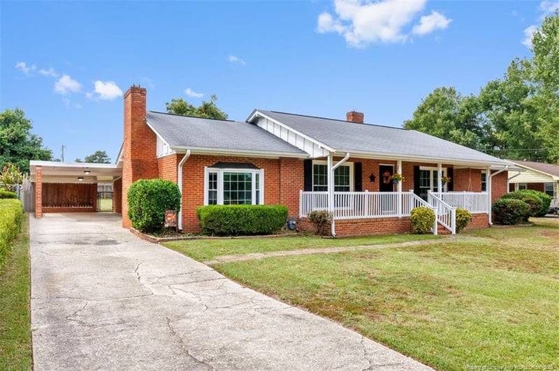 6411 Deland Ave, Fayetteville, NC 28303