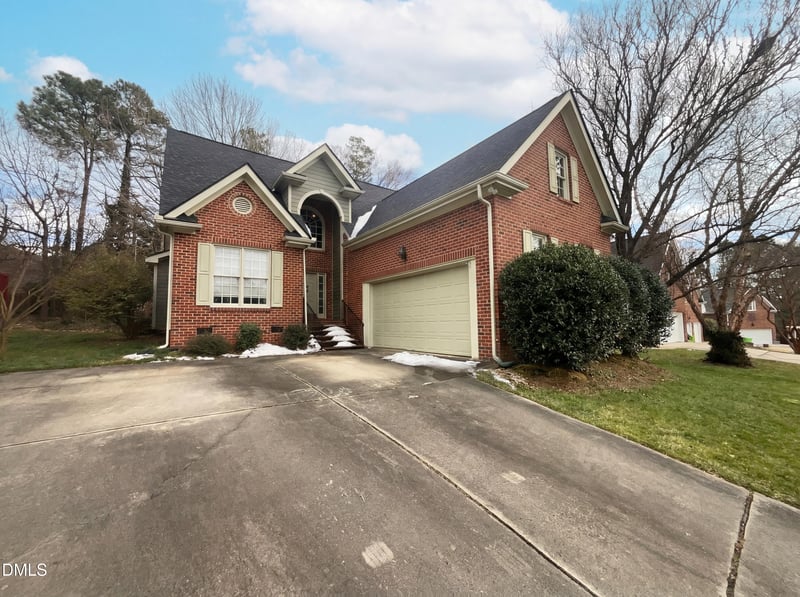 6412 Pleasant Creek Ct, Raleigh, NC 27613