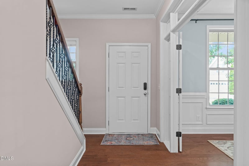6432 Cardinaux Ln, Holly Springs, NC 27540
