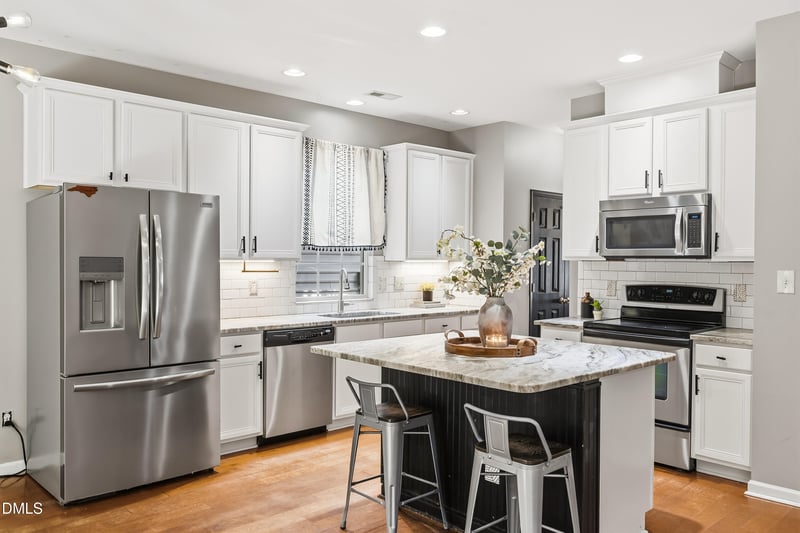 644 Ashbrittle Dr, Rolesville, NC 27571