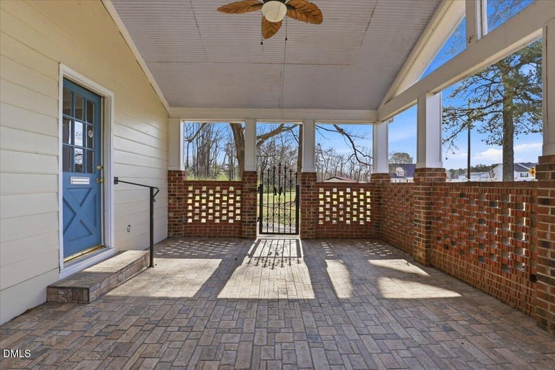 6449 Red Hill Church Rd, Benson, NC 27504