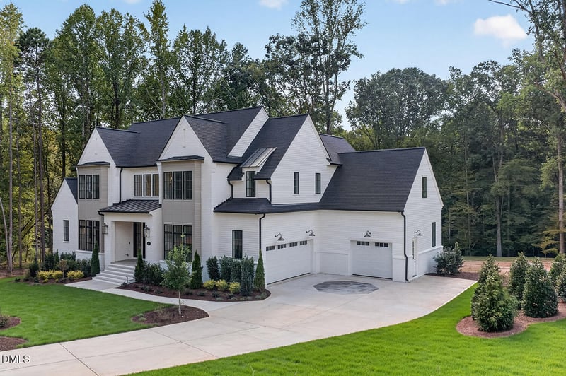 6477 Sanctuary Falls Dr, Raleigh, NC 27614