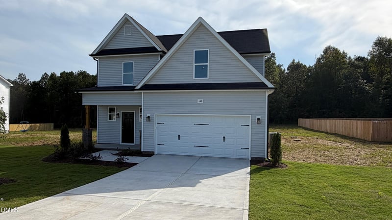 648 Springtooth Dr, Zebulon, NC 27597