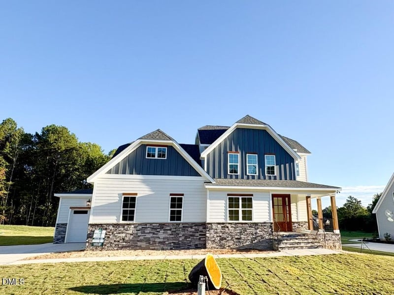 65 Broadleaf Ln, Louisburg, NC 27549