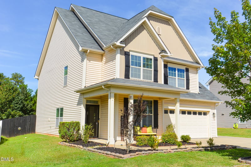 65 Sugarberry Ln, Clayton, NC 27527