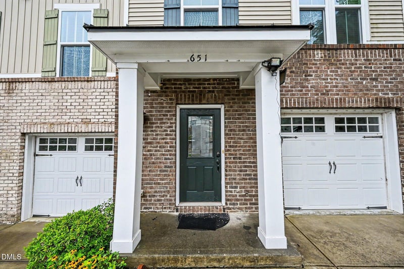 651 Berry Chase Way, Cary, NC 27519