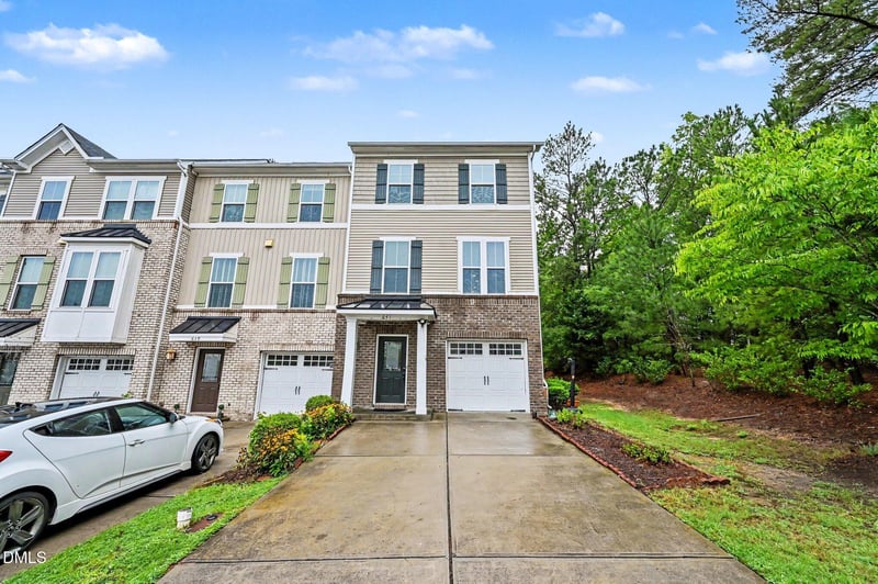 651 Berry Chase Way, Cary, NC 27519