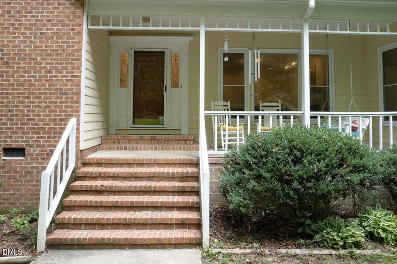 6512 Bakersfield Dr, Raleigh, NC 27606