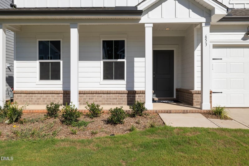 653 Ben Ledi Ct, Raleigh, NC 27603