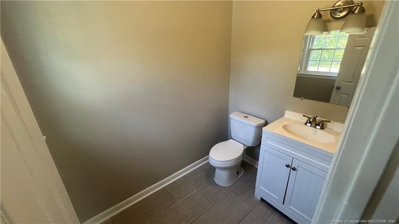 6544 Amanda Cir, Fayetteville, NC 28304