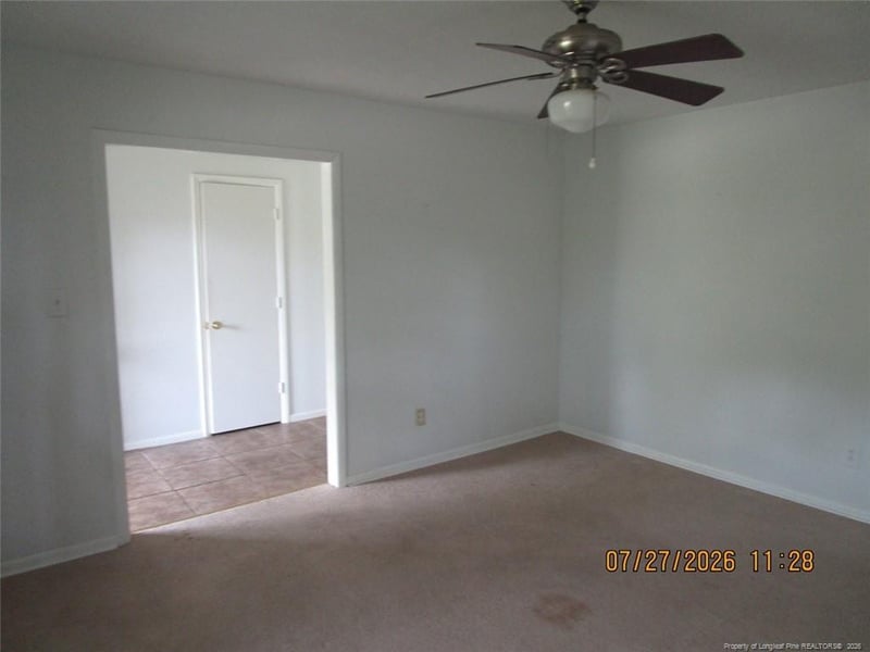 6551 People St, Fayetteville, NC 28304