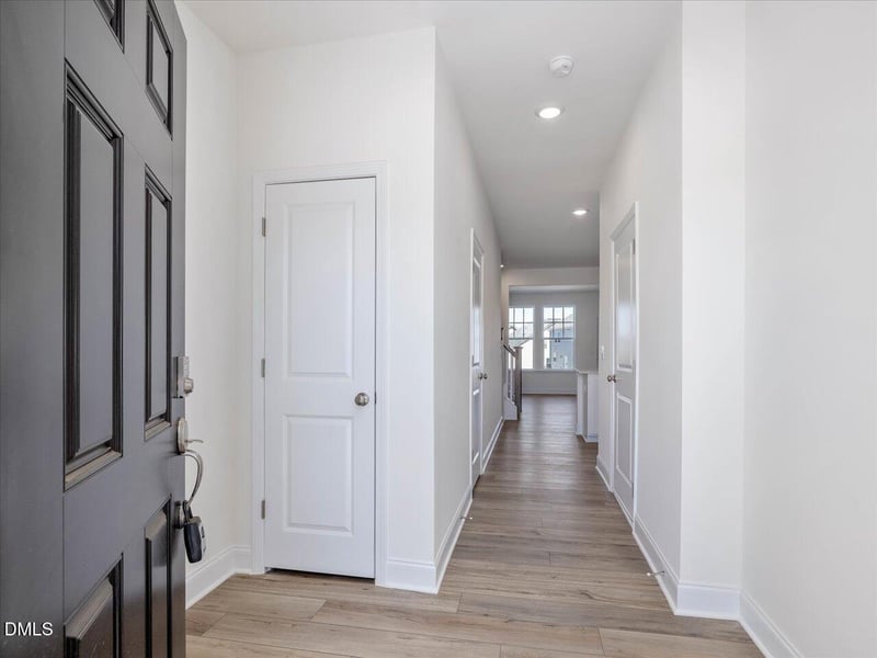 656 Sefton Park Dr, Zebulon, NC 27597
