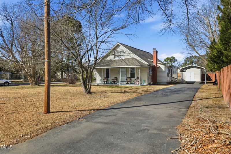 658 W Church St, Angier, NC 27501