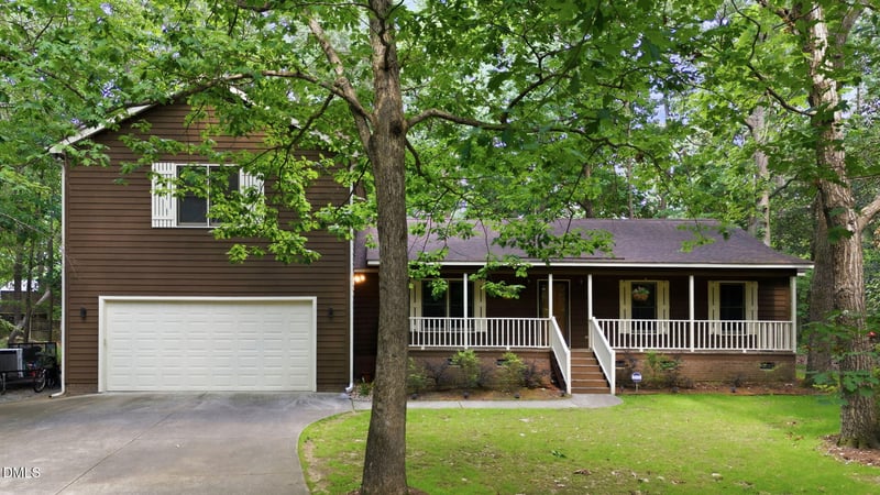 6605 Willow Chase Dr, Willow Springs, NC 27592