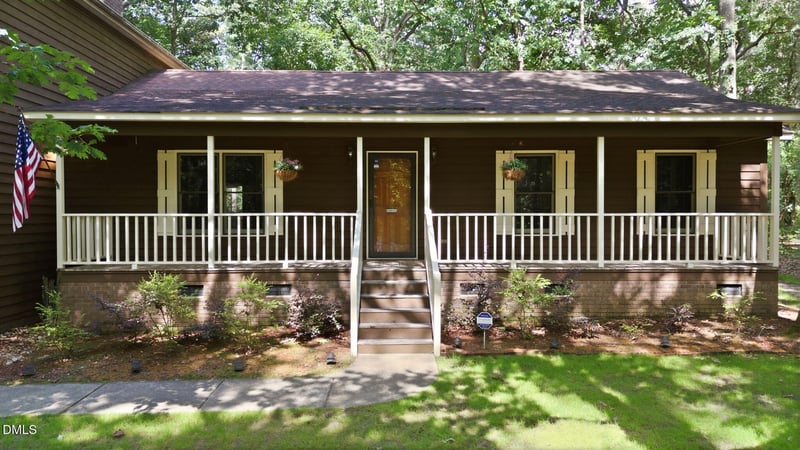6605 Willow Chase Dr, Willow Springs, NC 27592