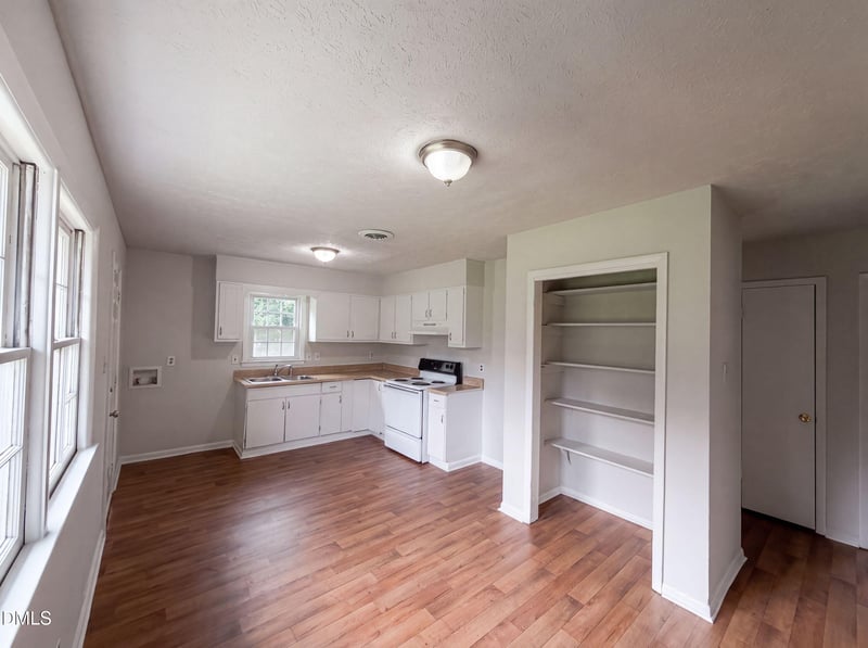 6616 Amanda Cir, Fayetteville, NC 28304