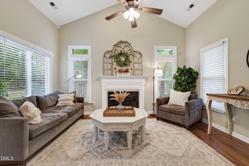 6616 Speight Cir, Raleigh, NC 27616