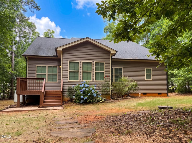 6621 Blalock Forest Dr, Willow Springs, NC 27592