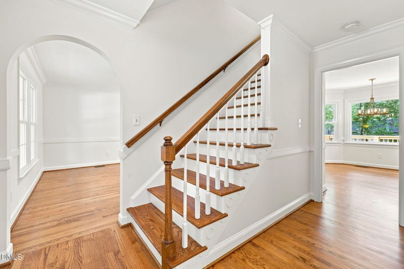 6621 Tealbriar Dr, Raleigh, NC 27615
