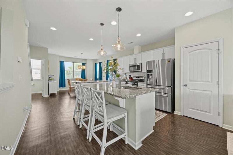 6629 Perry Creek Rd, Raleigh, NC 27616