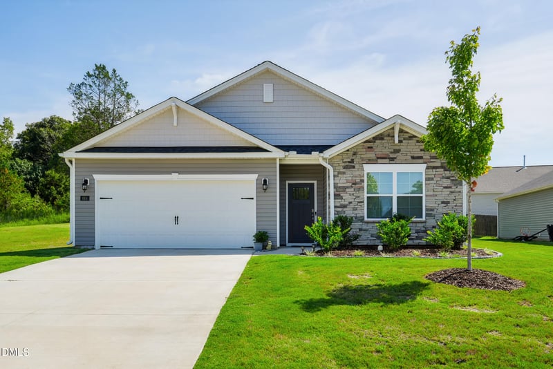 664 Starfall Rd, Graham, NC 27253