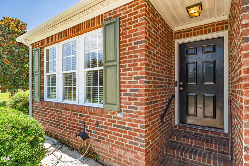 67 Ariel St, Lillington, NC 27546