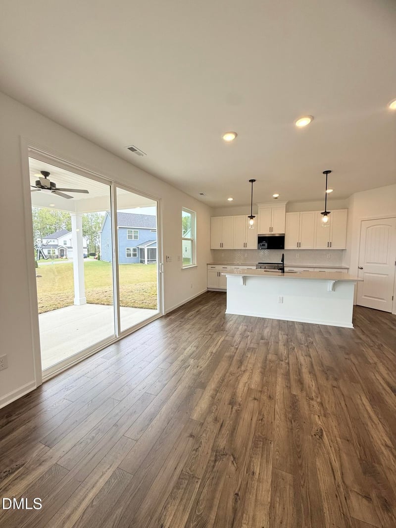 67 Renshaw Ln, Fuquay Varina, NC 27526