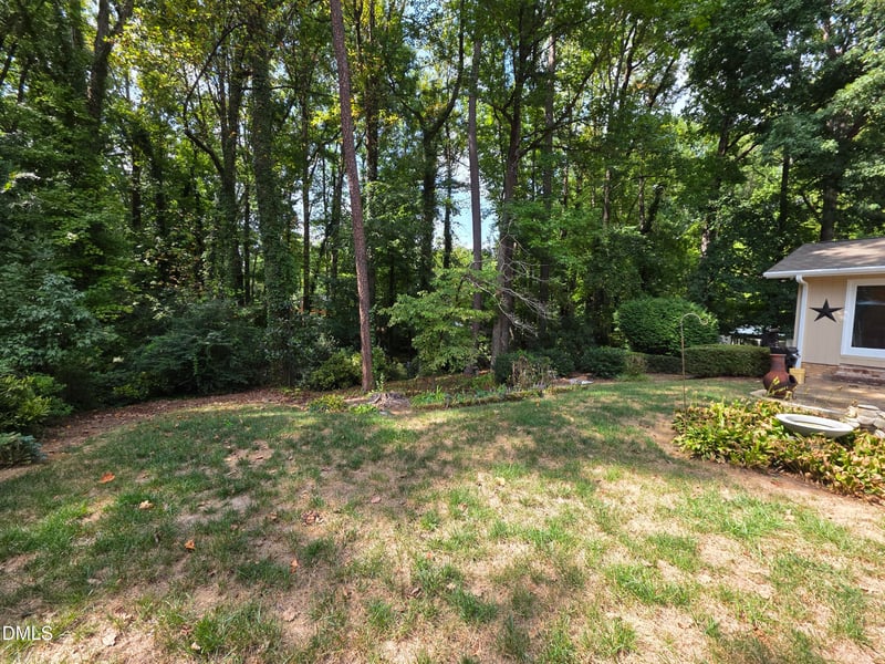 6721 Brookhollow Dr, Raleigh, NC 27615
