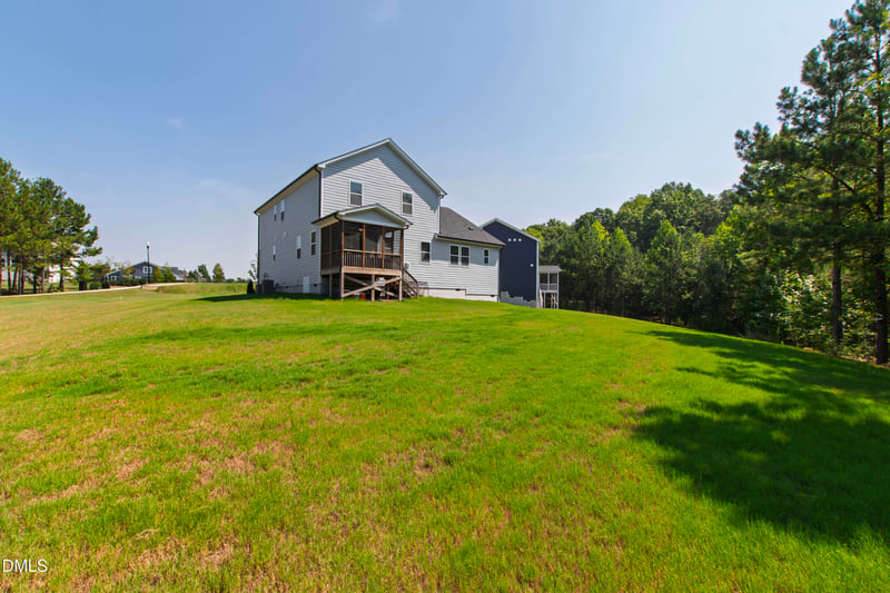 6741 Winter Garden Way, Holly Springs, NC 27540