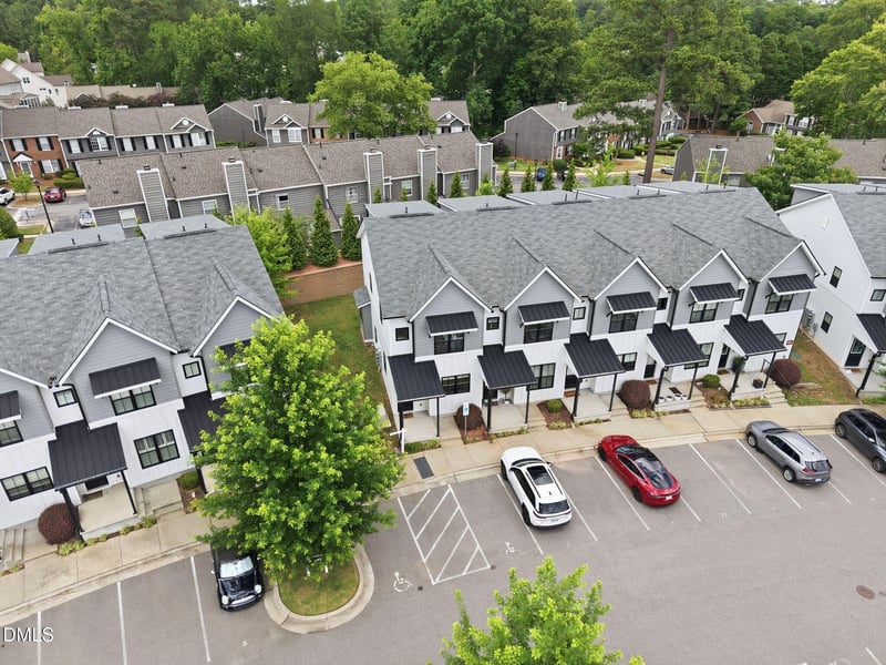 6810 Milligan Way #105, Raleigh, NC 27613