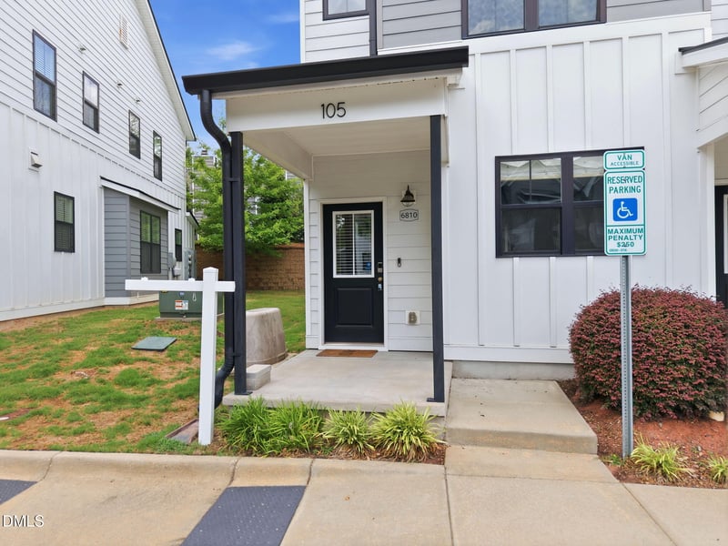 6810 Milligan Way #105, Raleigh, NC 27613