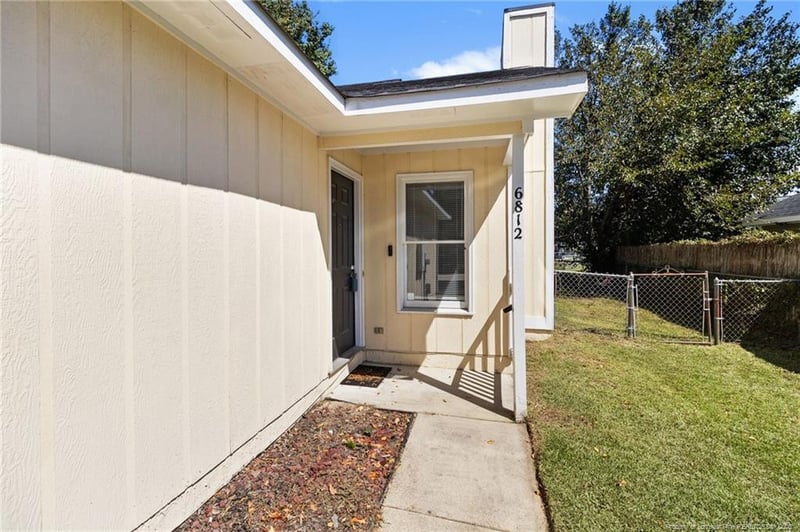 6812 Shawcross Ln, Fayetteville, NC 28314