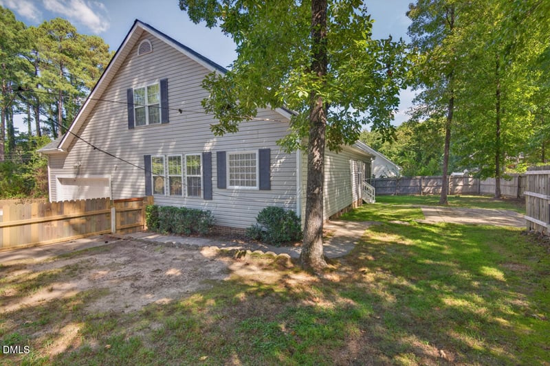 6813 Barbee Rd, Durham, NC 27713